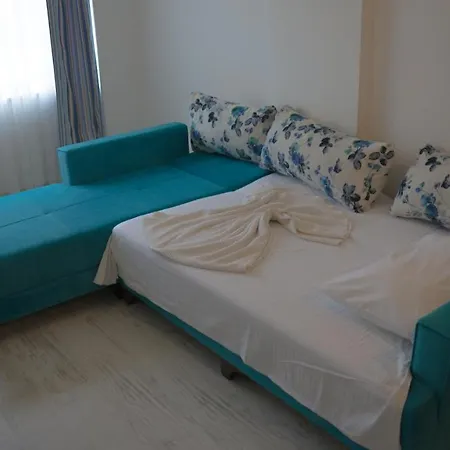 Apartmanhotel Voswos Garage *